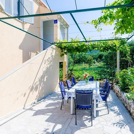 Apartment & Rooms Mazdin Banici Bagian luar foto