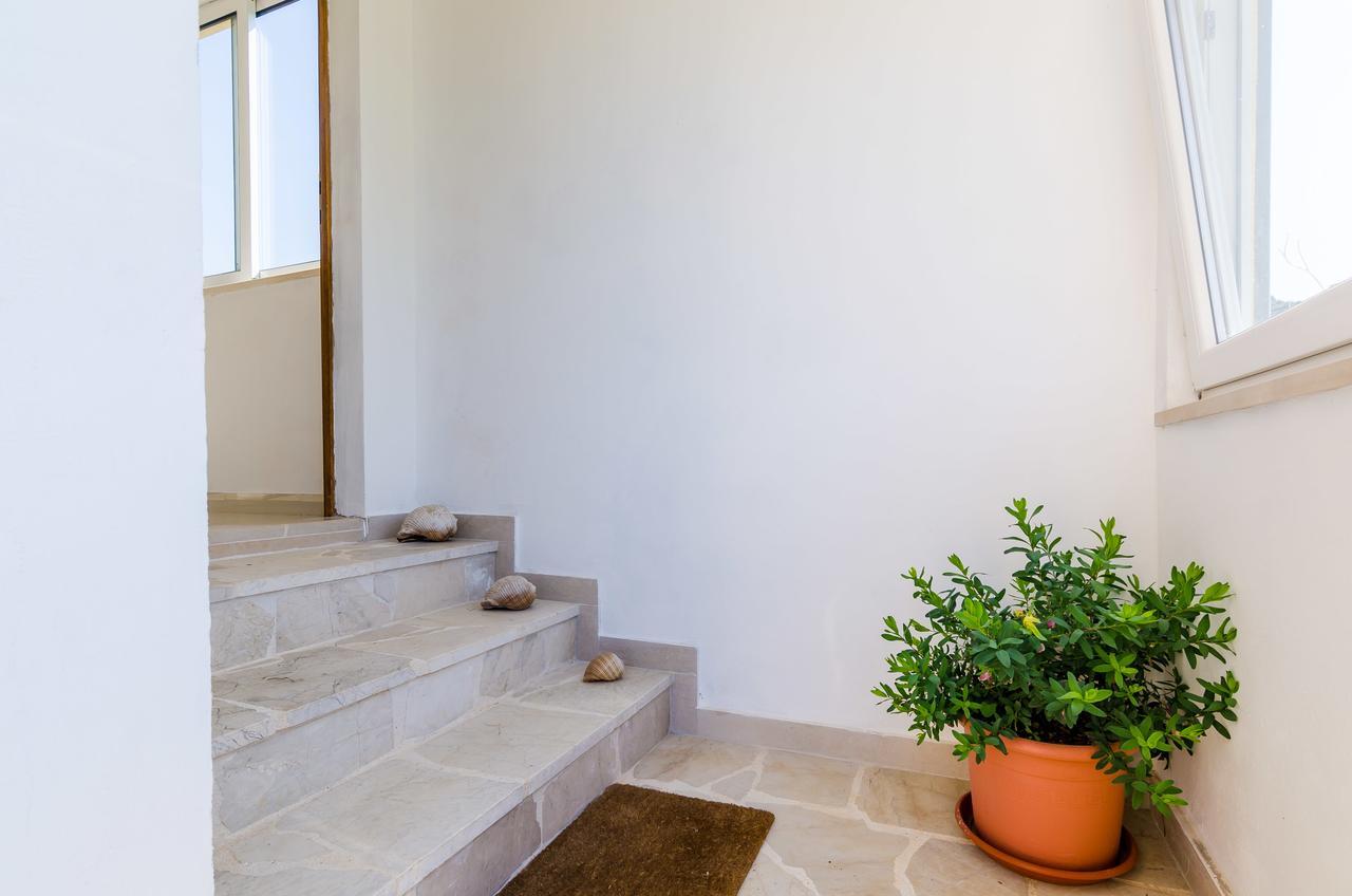 Apartment & Rooms Mazdin Banici Bagian luar foto