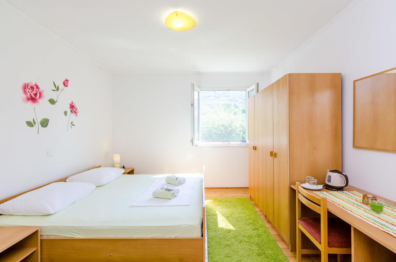 Apartment & Rooms Mazdin Banici Bagian luar foto